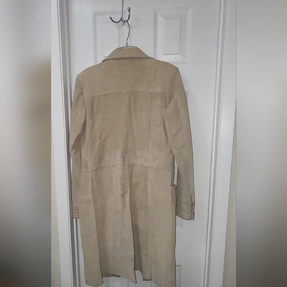 Le Chateau Suede Jacket - Picture 2 of 3